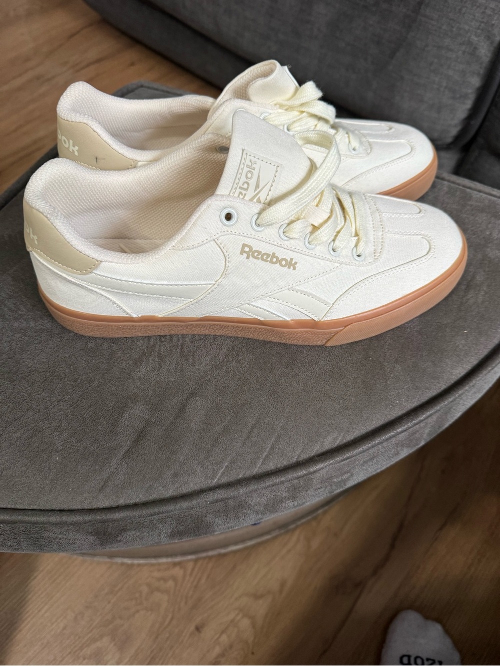 REEBOK CLASSIC CLUB C SNEAKER TRAINER CASUAL MEN SHOES CREAM/GUM SIZE 10